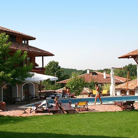 Hotel Izvora - Garden Retreat Arbanasi Ngoại thất bức ảnh