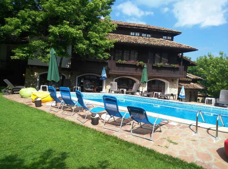 Hotel Izvora - Garden Retreat Arbanasi Ngoại thất bức ảnh
